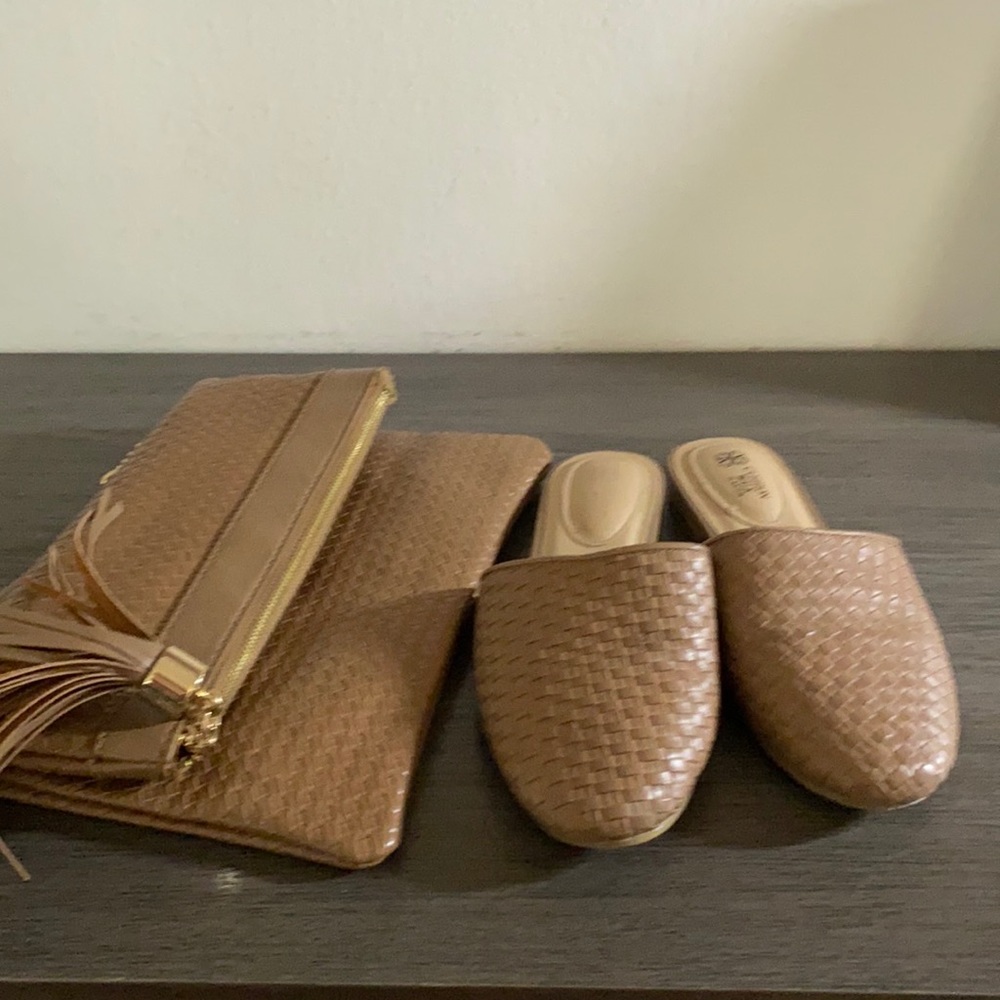 Avon Purse And Shoe Set